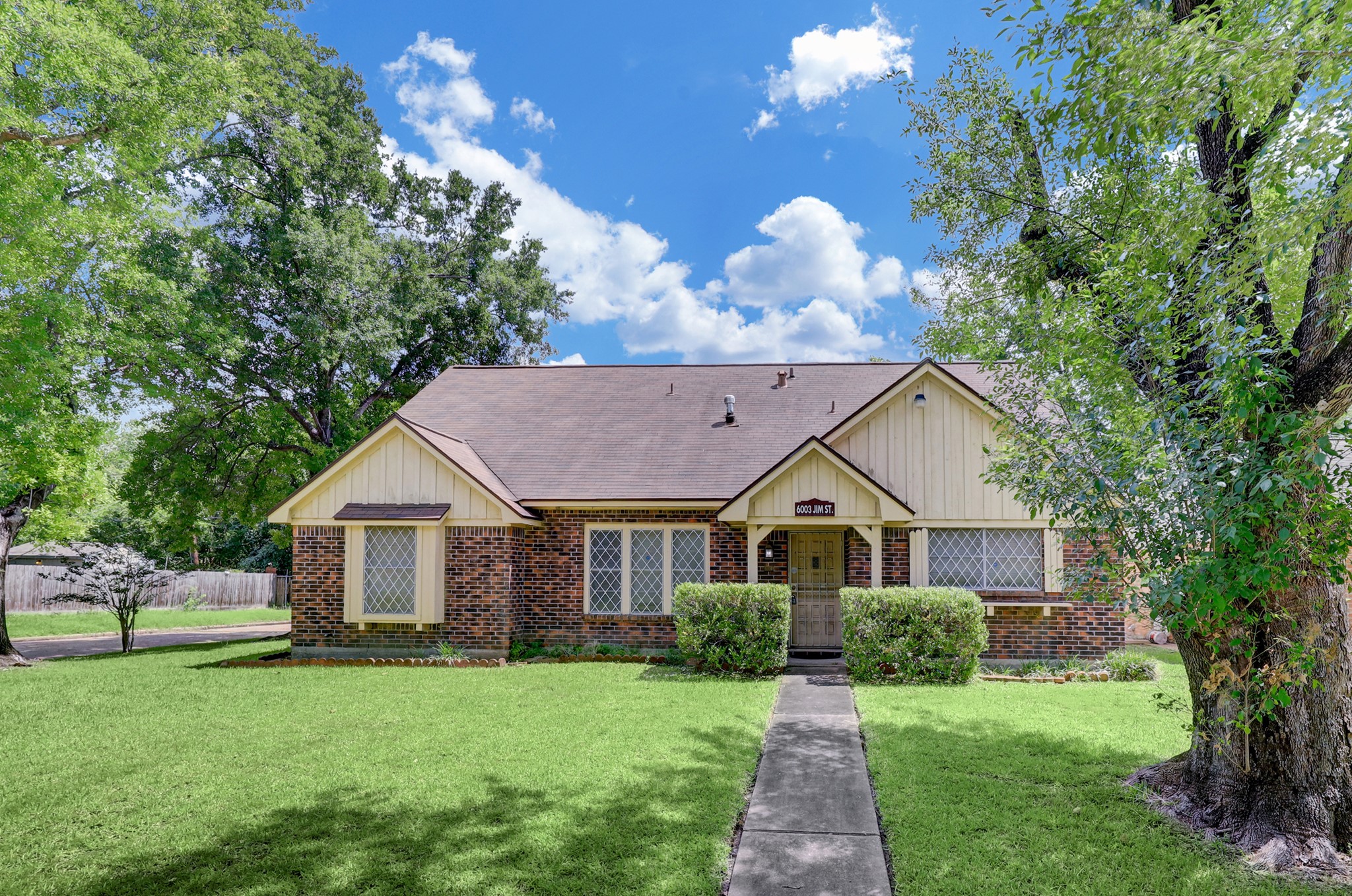 6003 Jim Street Houston TX 77092