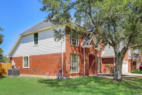 1834 Laurel Rose Lane Houston TX 77014