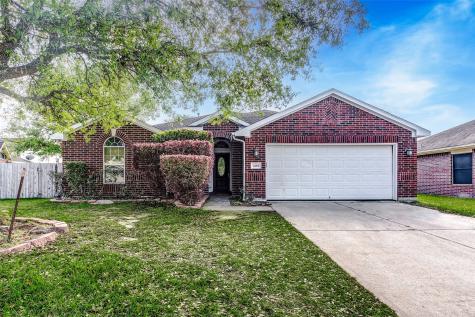 8011 Fox Street Baytown TX 77523