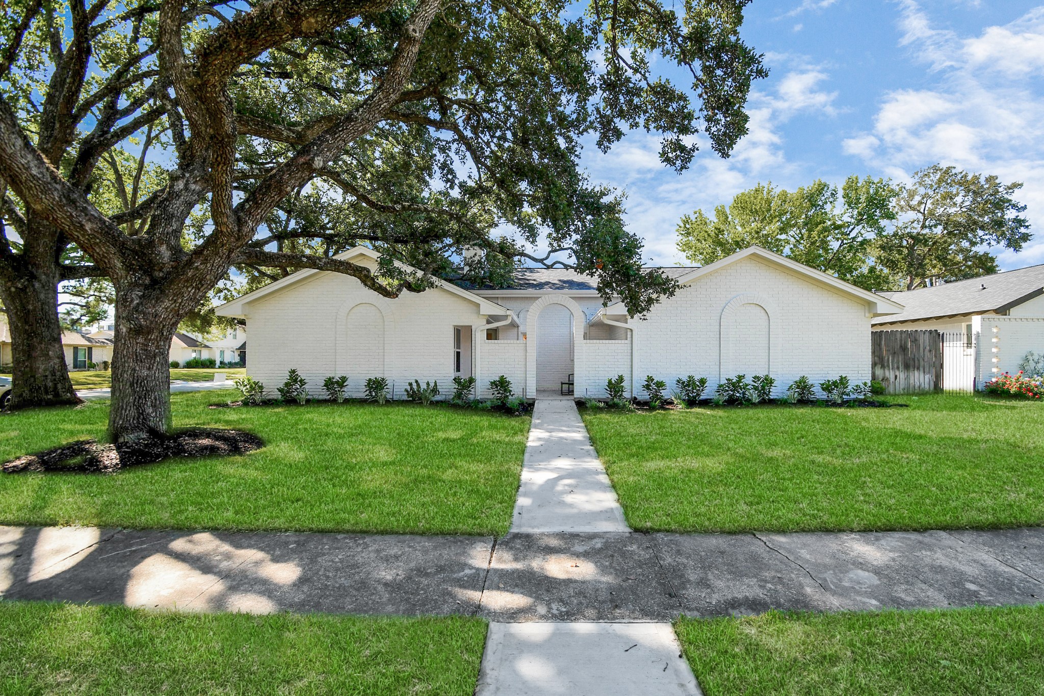 10603 Deerwood Road Houston TX 77042