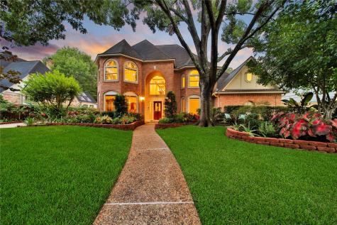 5815 Spring Lodge Drive Kingwood TX 77345