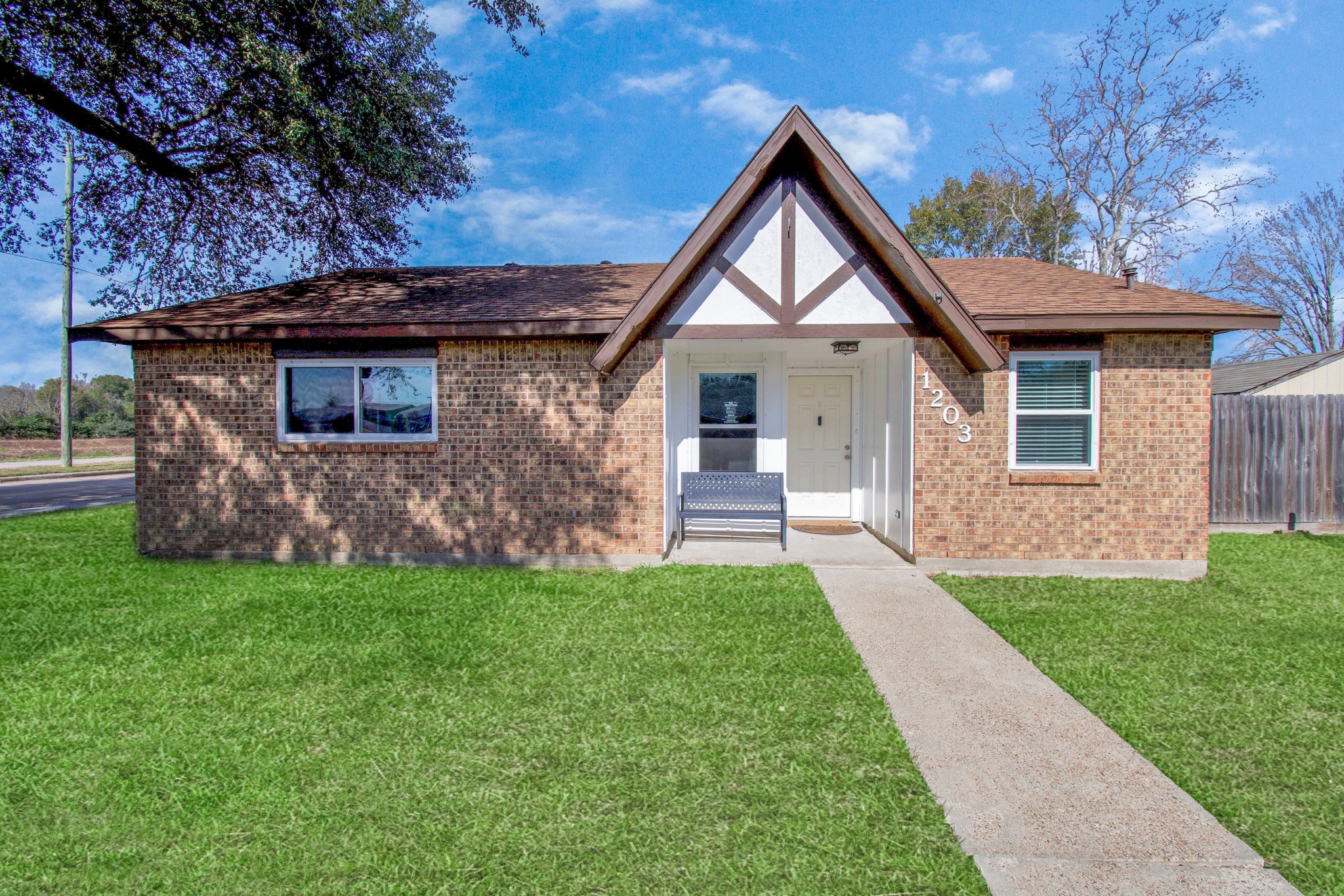 1203 Kathy Street Pasadena TX 77504
