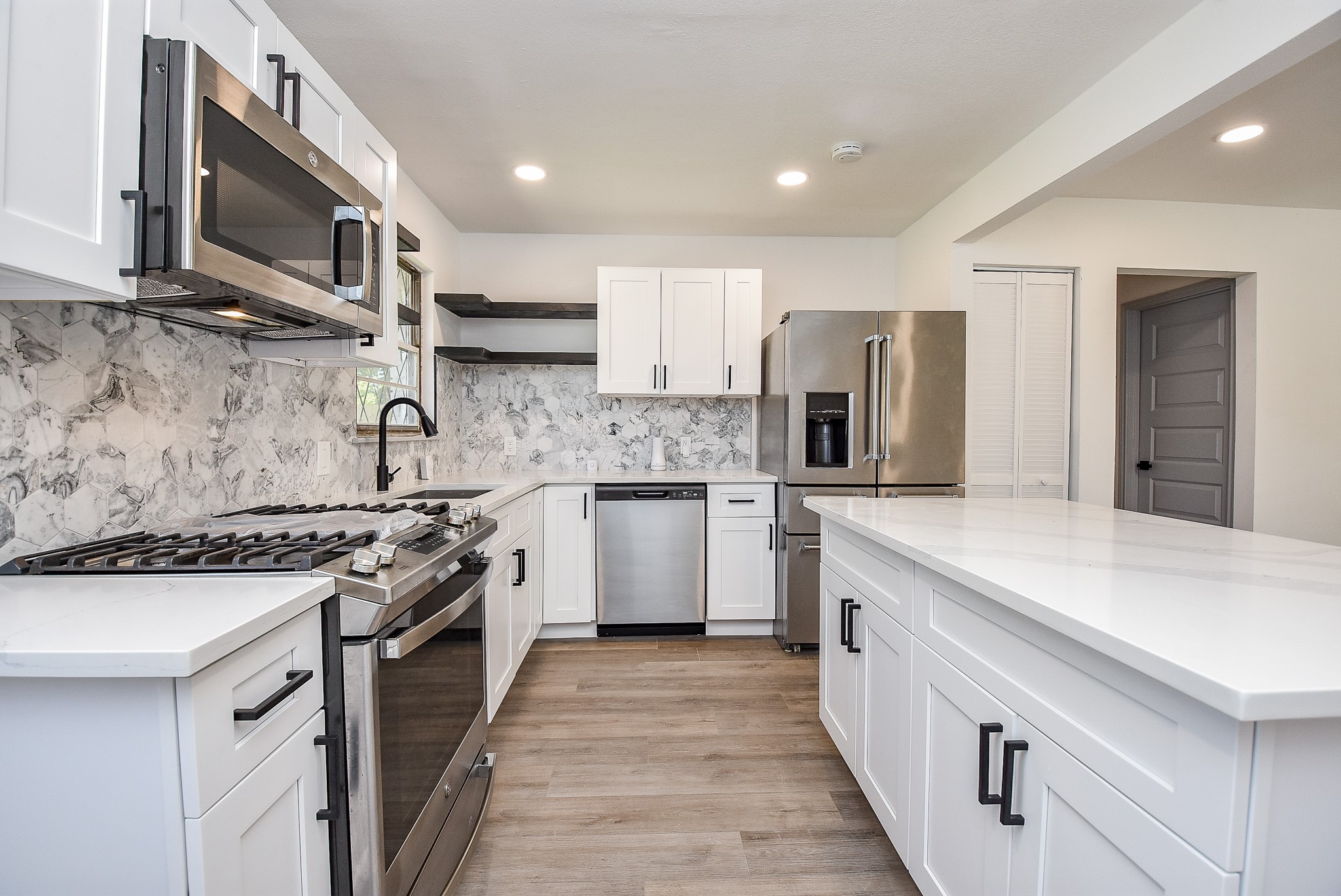 4131 Howcher Street Houston TX 77047