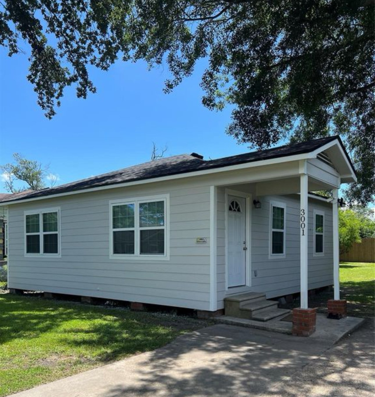 3001 Austin Street Orange TX 77630