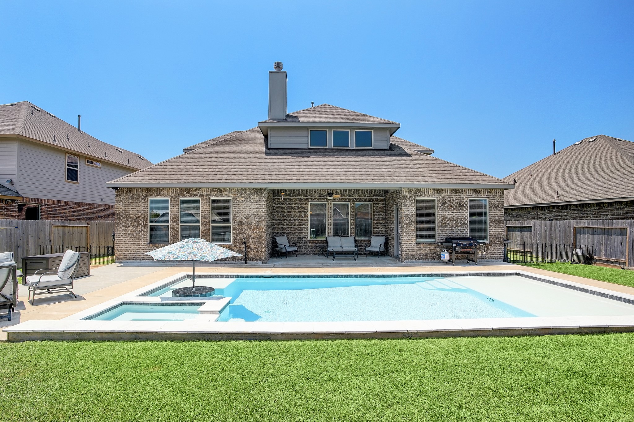 6304 Sourwood Drive League City TX 77573