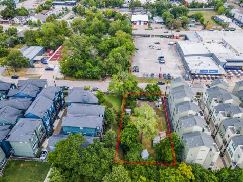 1018 W 18th Street Houston TX 77008