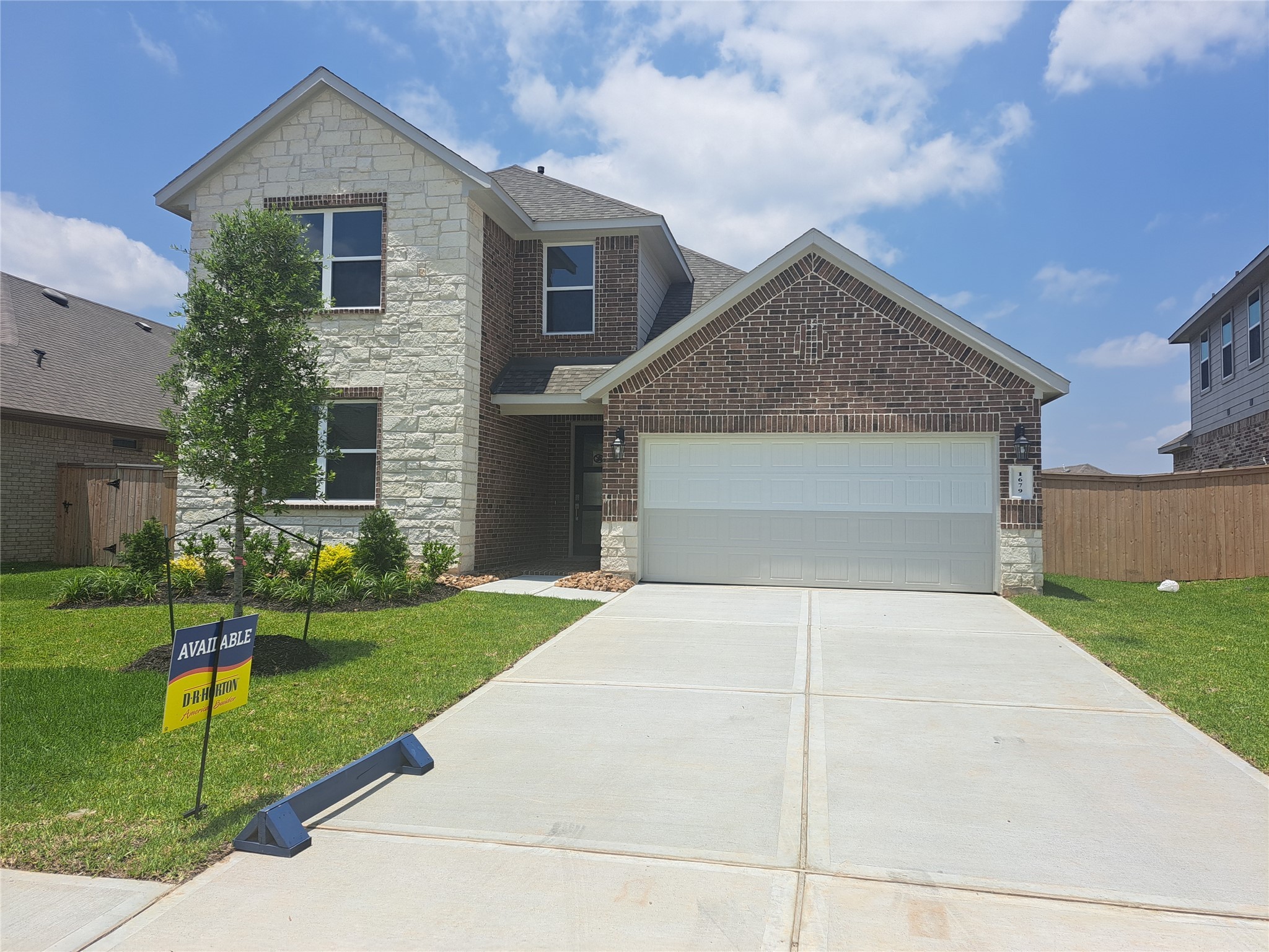 1679 Happy Valley Street Montgomery TX 77316