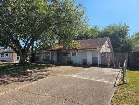 206 Sylvia Street Deer Park TX 77536