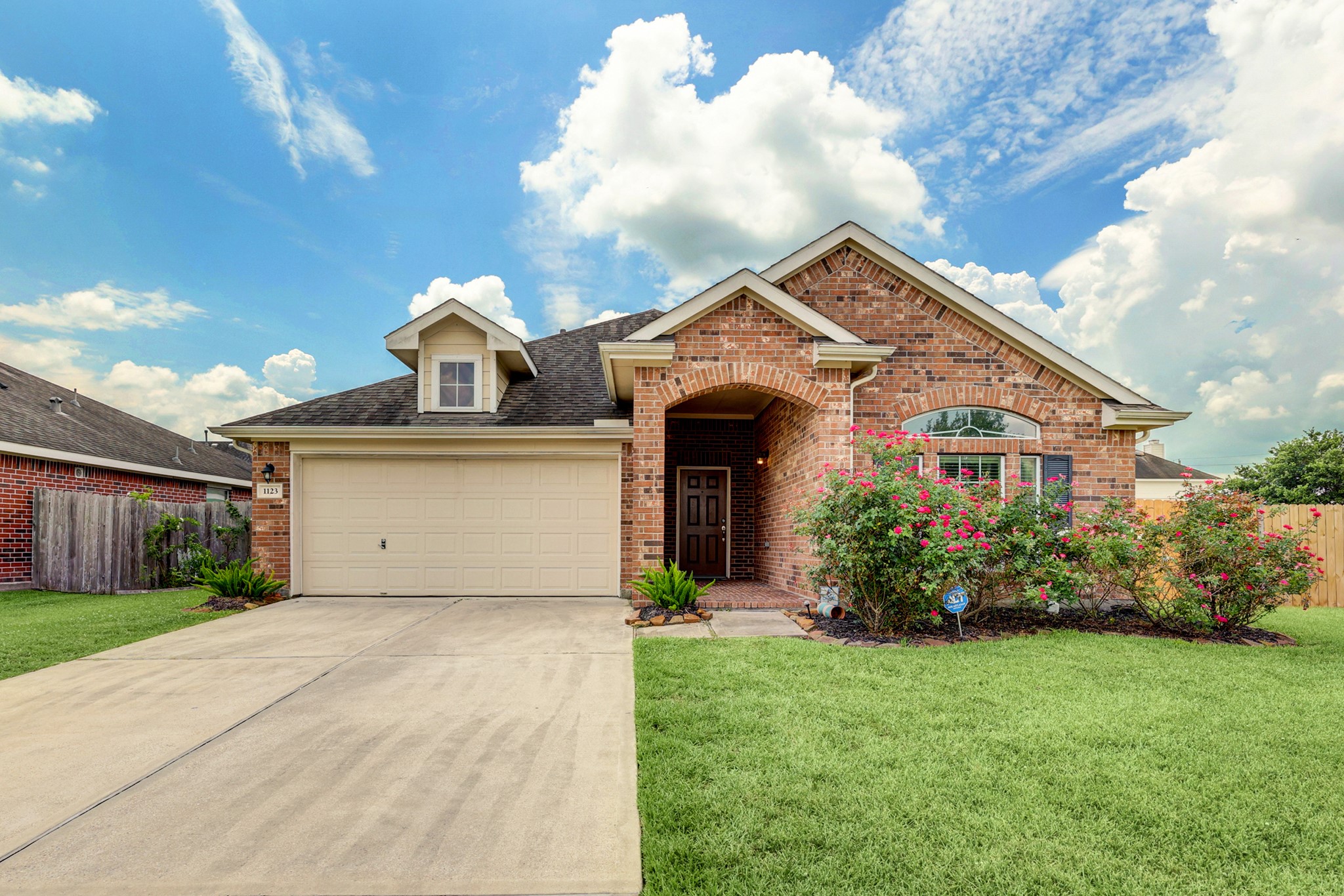 1123 Lasso Court Alvin TX 77511