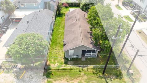 5239 Kiam Street Houston TX 77007