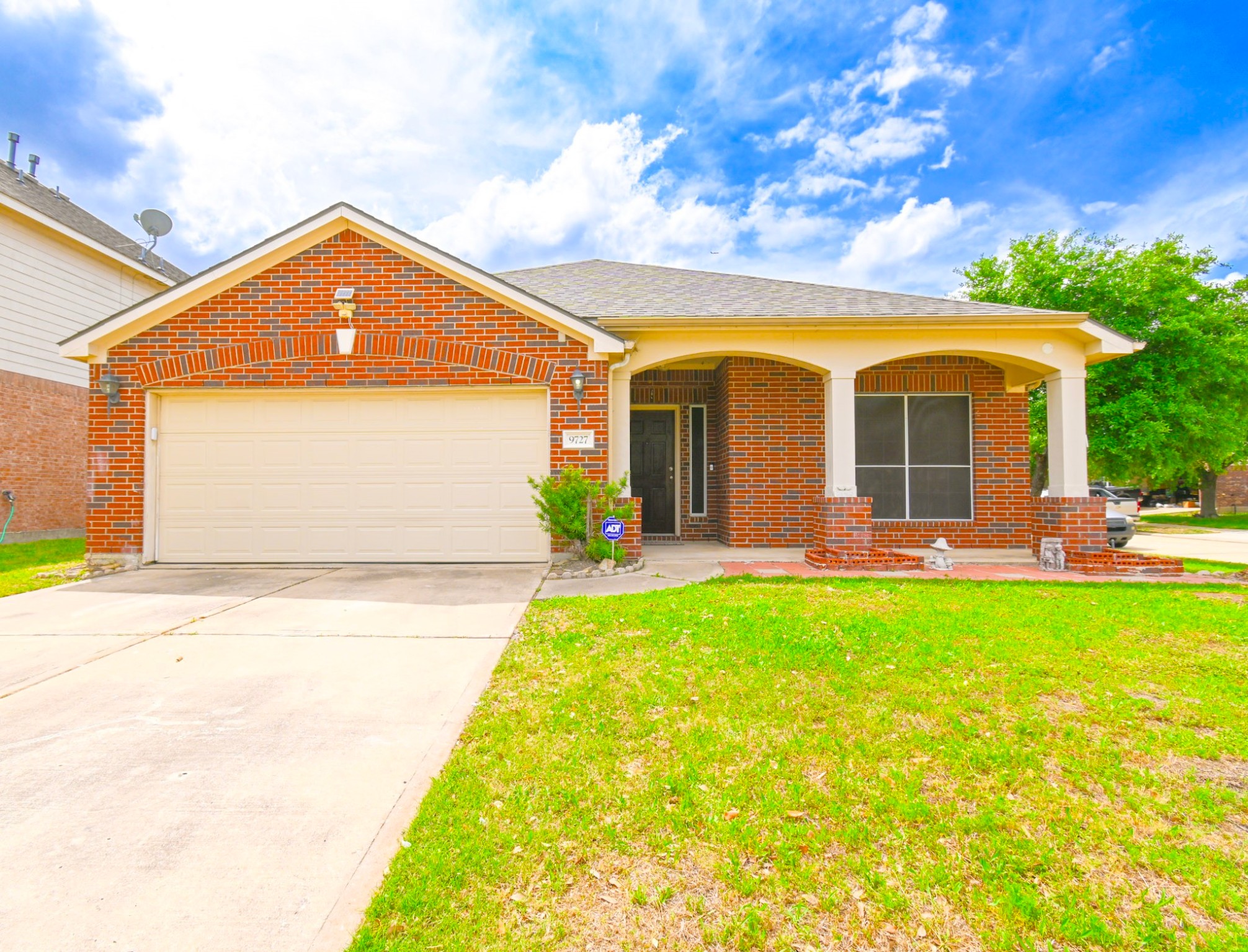 9727 Woody Oaks Drive Houston TX 77095
