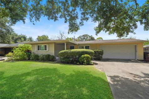 4721 Kinglet Street Houston TX 77035