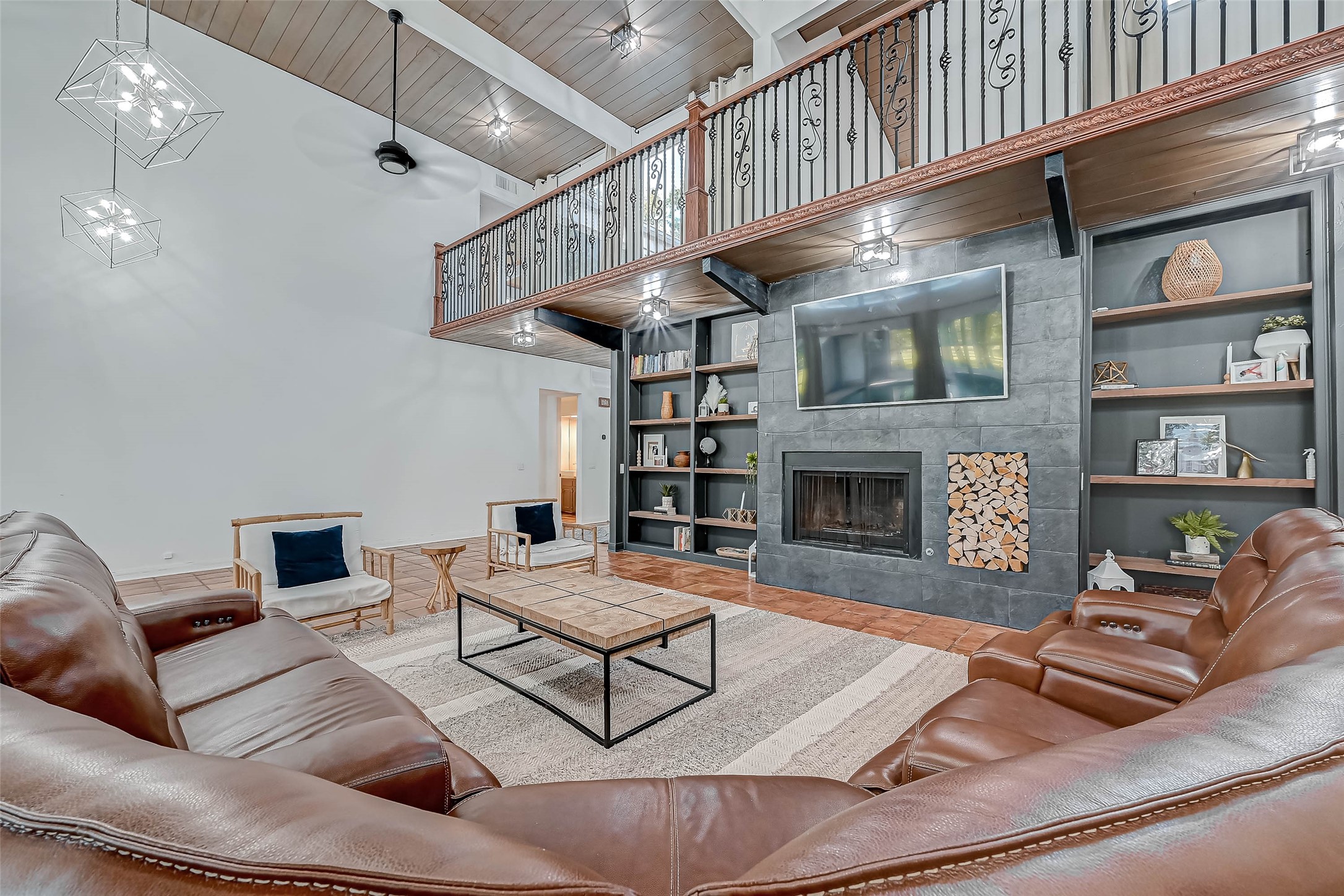 7 Winged Foot Drive Conroe TX 77304