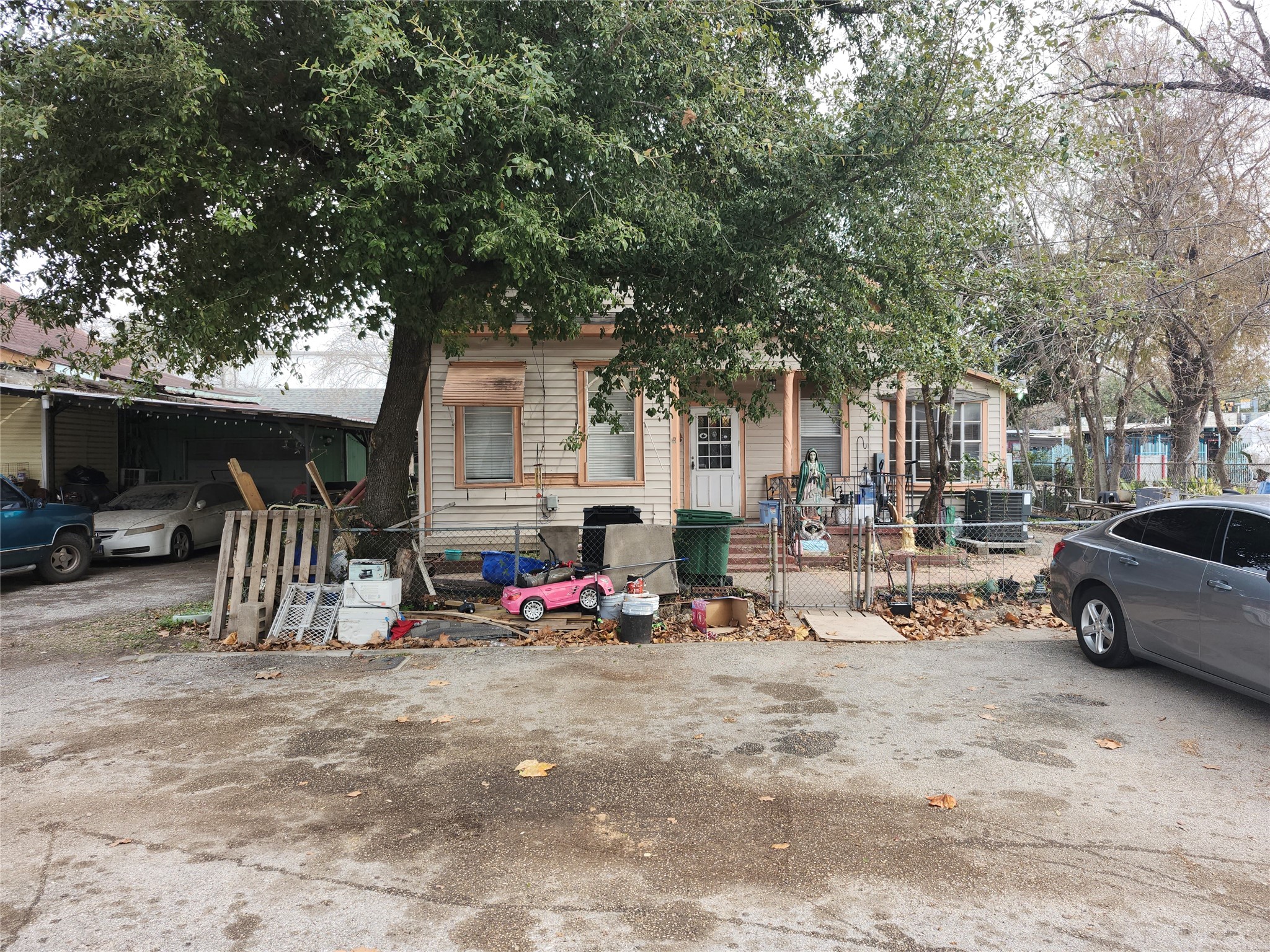 2619 Saltus Street Houston TX 77003