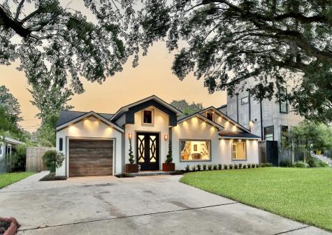 2206 Saxon Drive Houston TX 77018