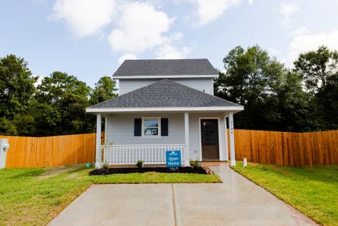 9706 Marie Village Court Conroe TX 77306