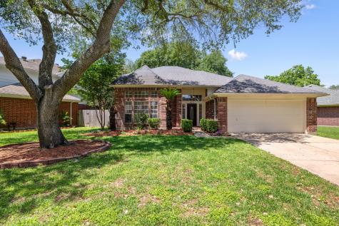 4311 E Meadows Drive Sugar Land TX 77479