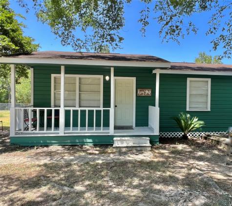 2210 Crysel Road Cleveland TX 77328