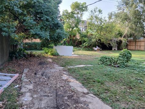 419 W Cowan Drive Houston TX 77007