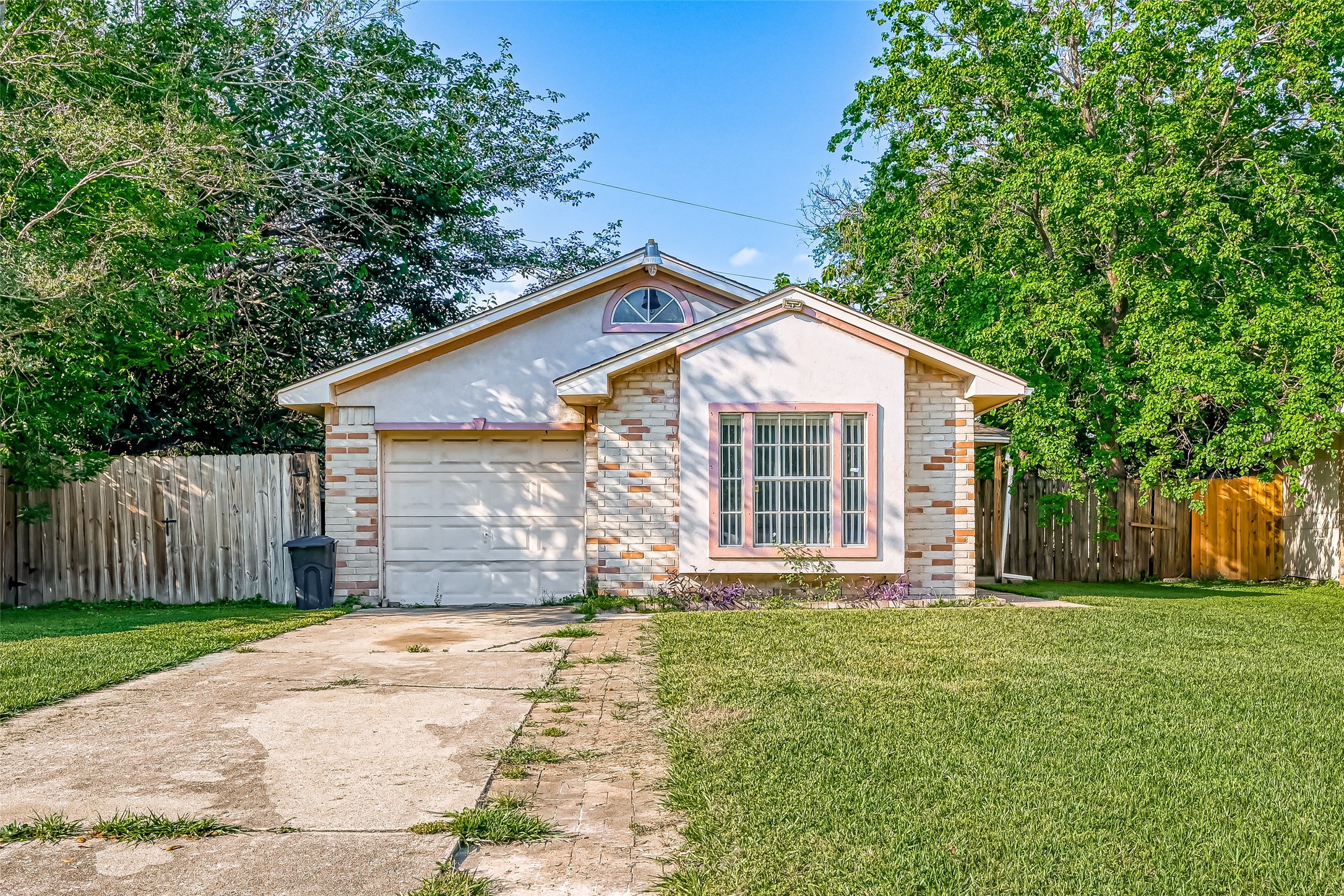 11022 Threeawn Court Houston TX 77086