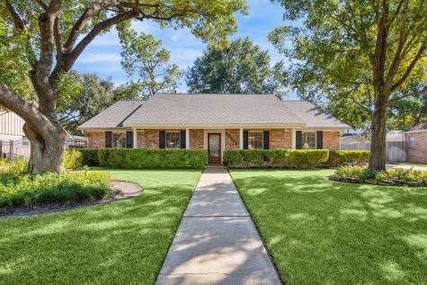 10911 Piping Rock Lane Houston TX 77042