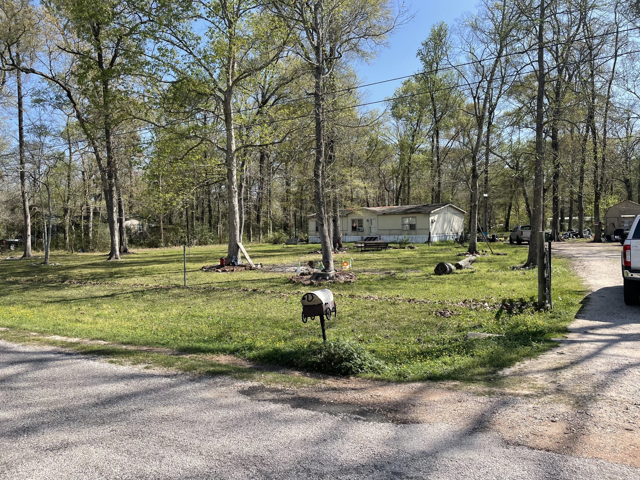 208 County Road 6479 Dayton TX 77535