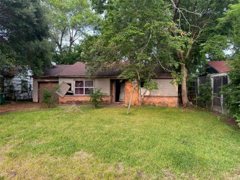 10513 Chesterfield Drive Houston TX 77051