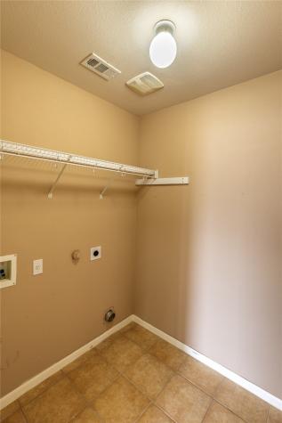 102 Thompson Trail Bastrop TX 78602