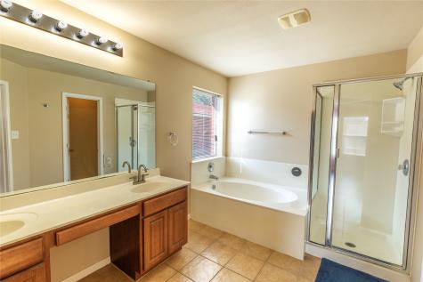 102 Thompson Trail Bastrop TX 78602