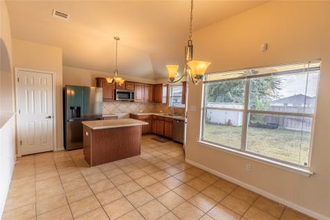 102 Thompson Trail Bastrop TX 78602