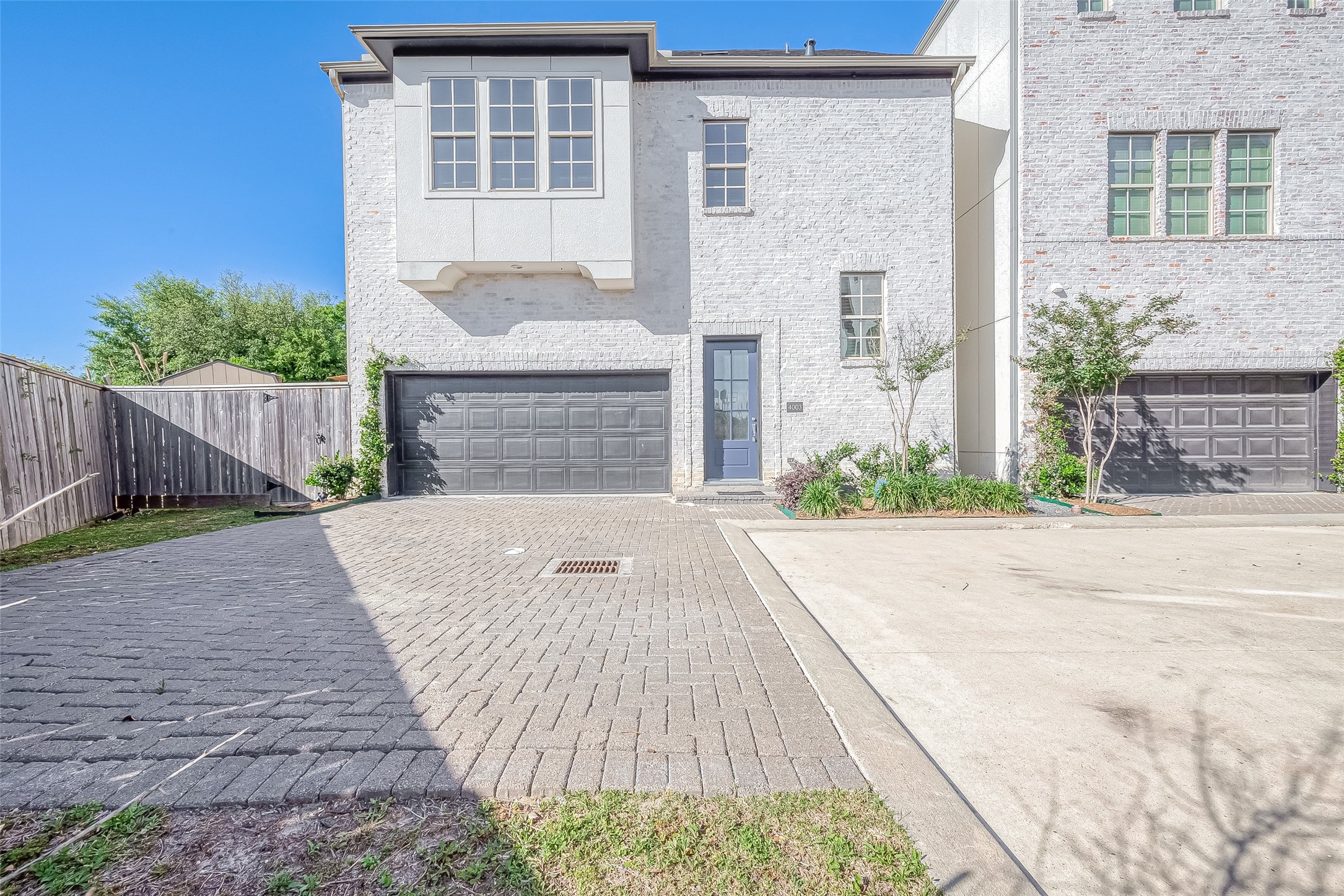 4003 University Grove Street Houston TX 77023