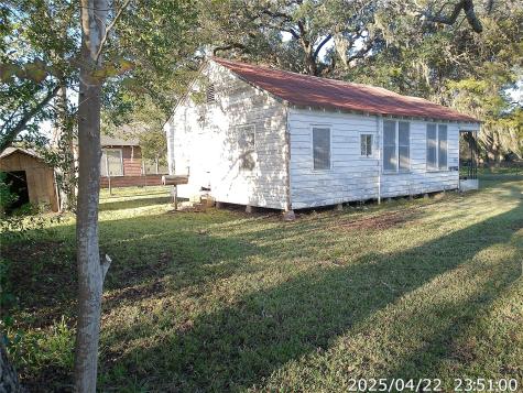 502 Camp Street Alleyton TX 78935