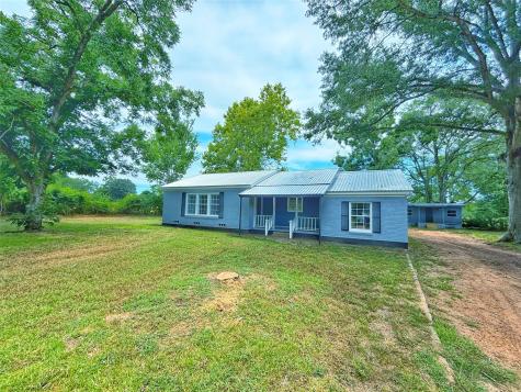 2501 East Houston Avenue Crockett TX 75835