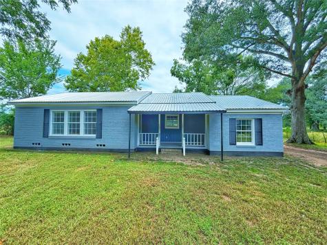 2501 East Houston Avenue Crockett TX 75835