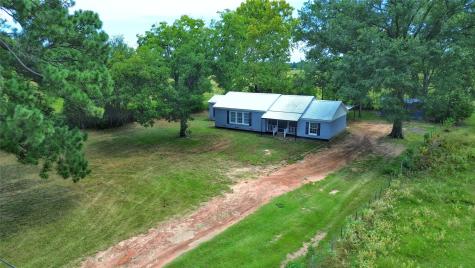 2501 East Houston Avenue Crockett TX 75835