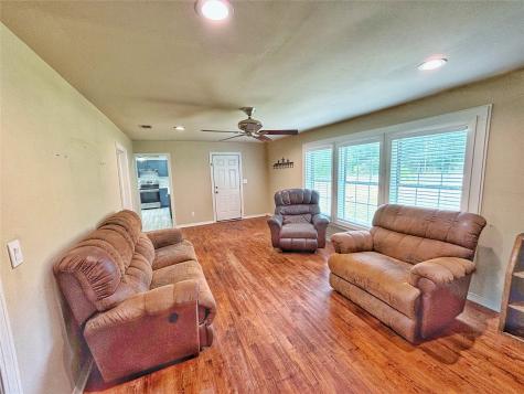 2501 East Houston Avenue Crockett TX 75835
