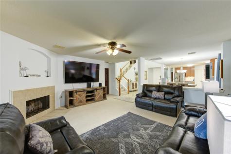 10338 E Summit Canyon Drive Houston TX 77095