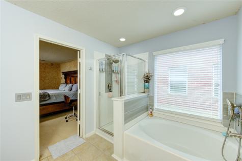 10338 E Summit Canyon Drive Houston TX 77095