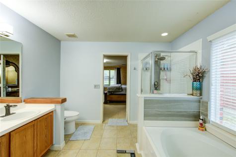 10338 E Summit Canyon Drive Houston TX 77095