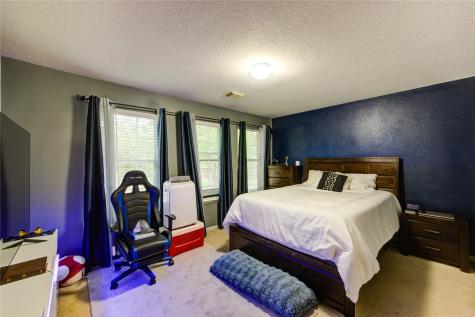 10338 E Summit Canyon Drive Houston TX 77095