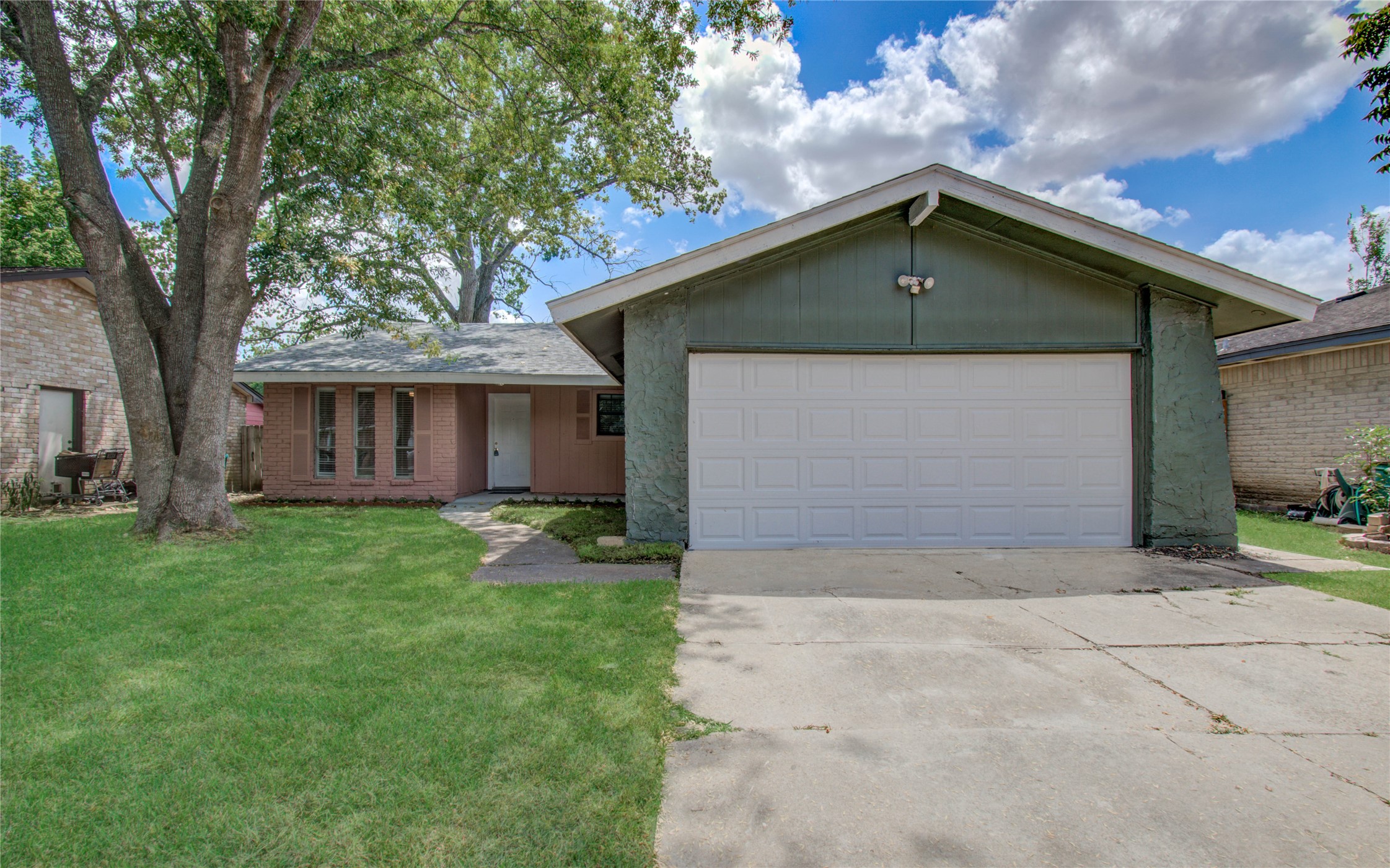 4837 Beechaven Street Houston TX 77053