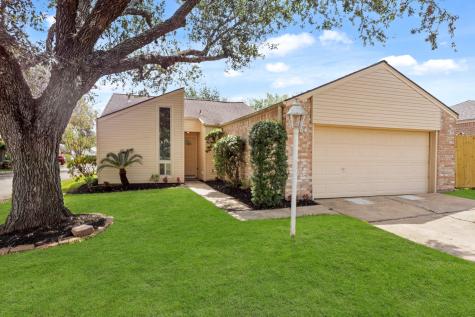2203 Cottonwood Court Missouri City TX 77459
