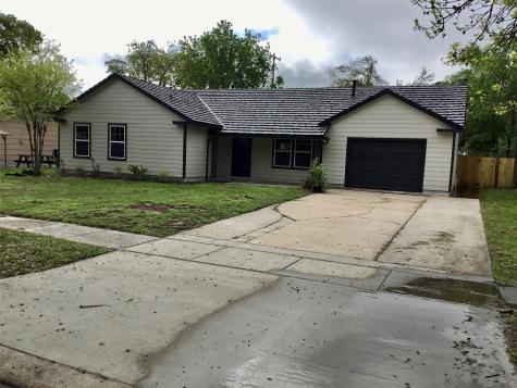 303 22nd Avenue N Texas City TX 77590