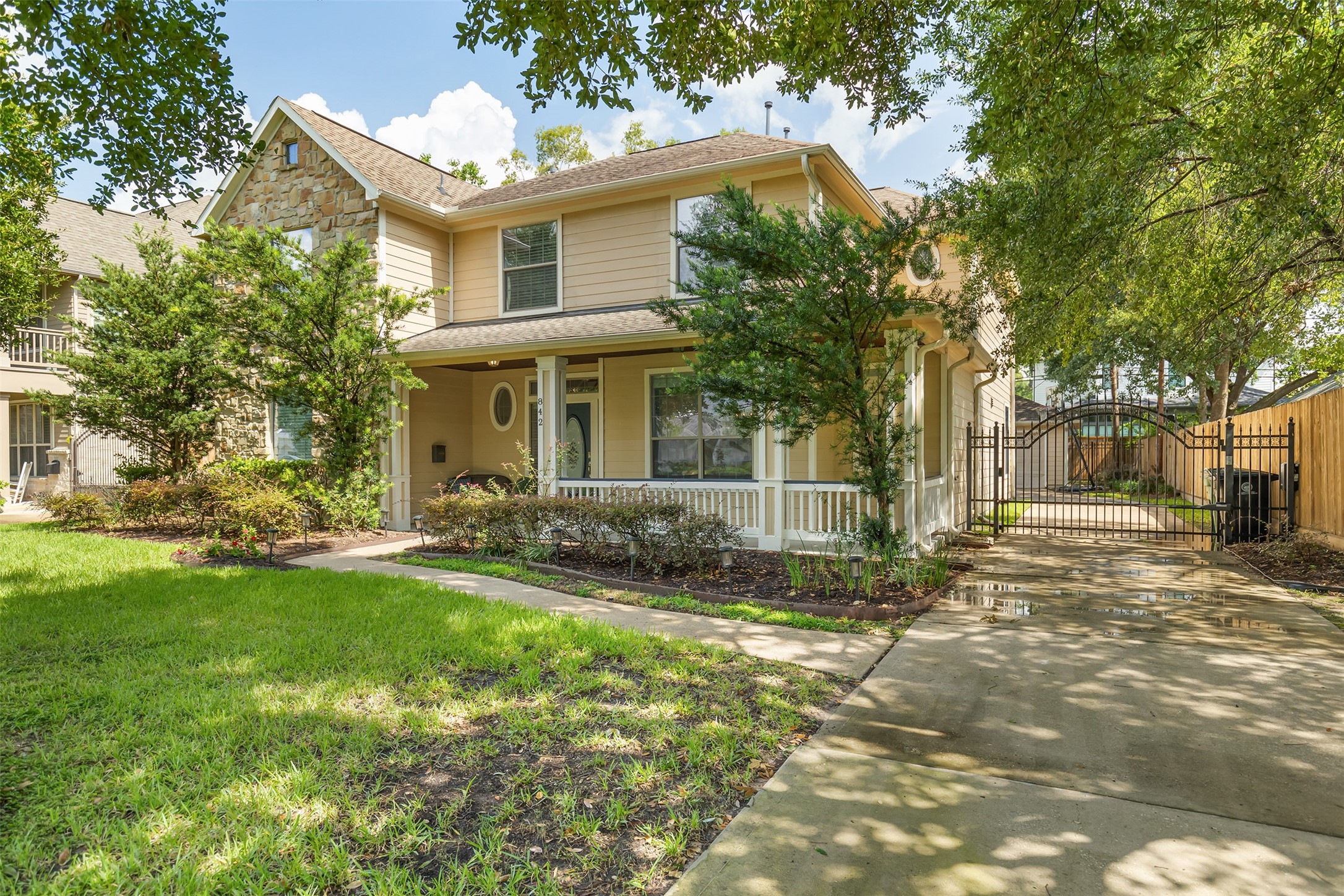 842 W 41st Street Houston TX 77018