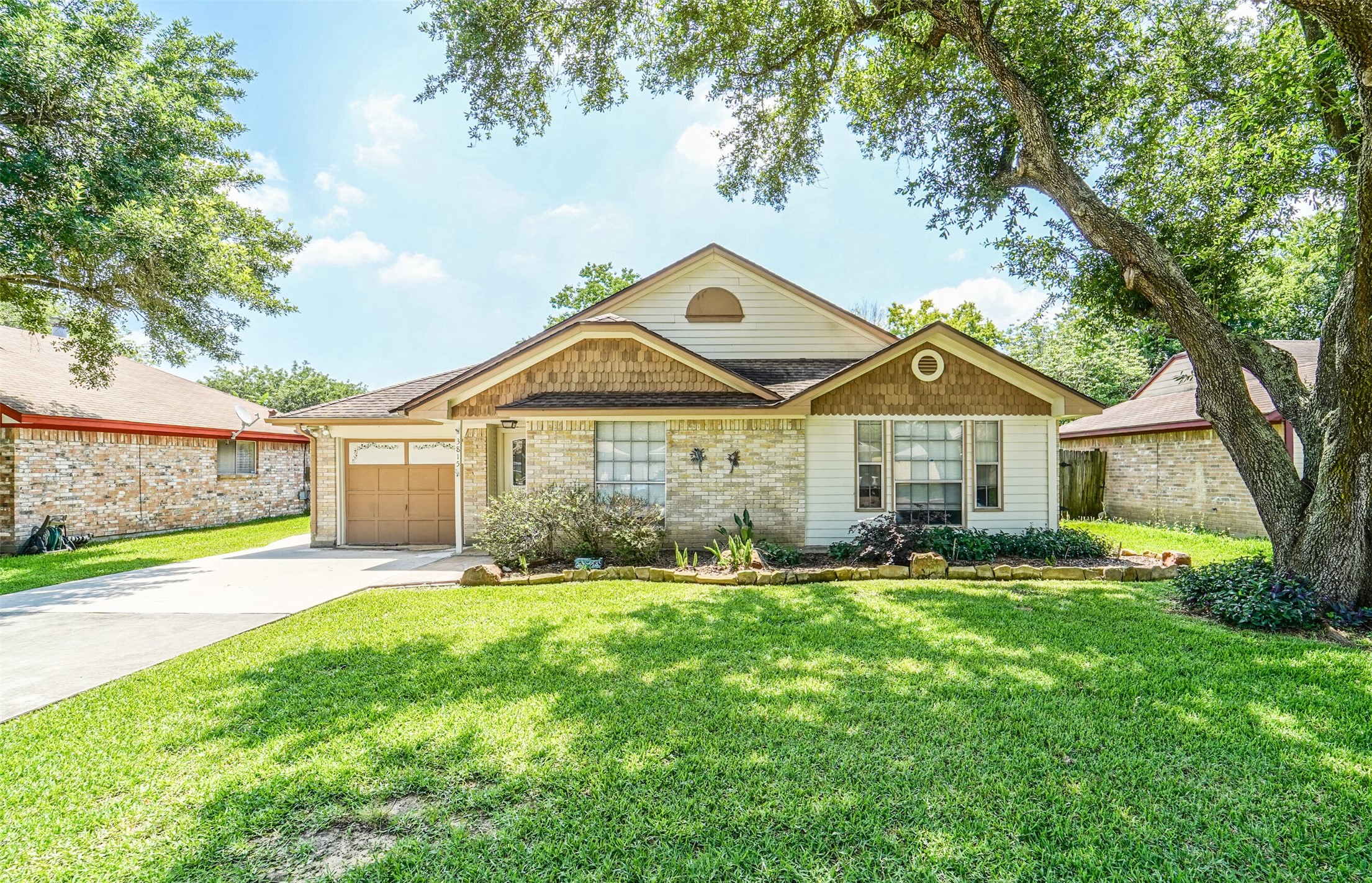 3815 Somerton Drive La Porte TX 77571