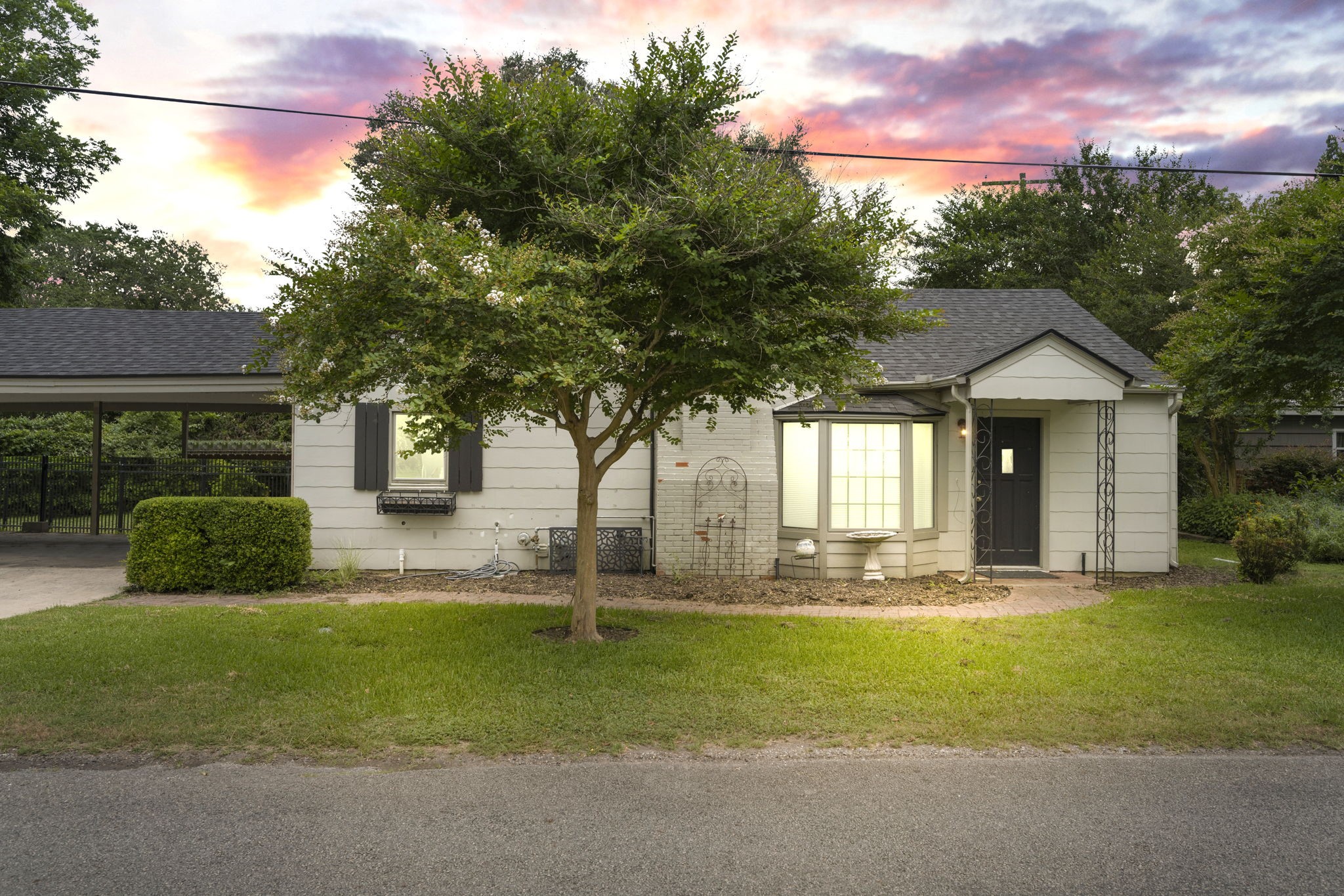 211 Center Street Columbus TX 78934