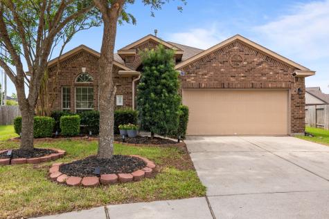 3247 Lost Colony Court Dickinson TX 77539