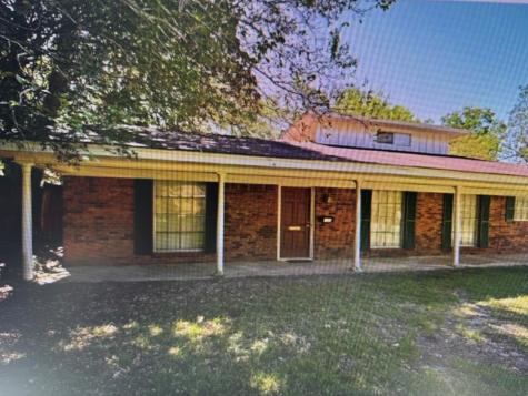 405 W Wheat Street Woodville TX 75979