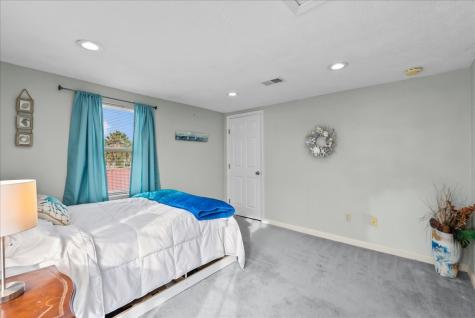 1048 16th Street Dickinson TX 77539