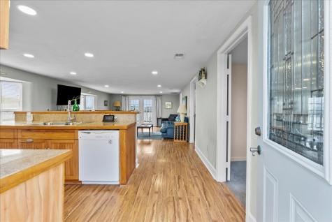 1048 16th Street Dickinson TX 77539